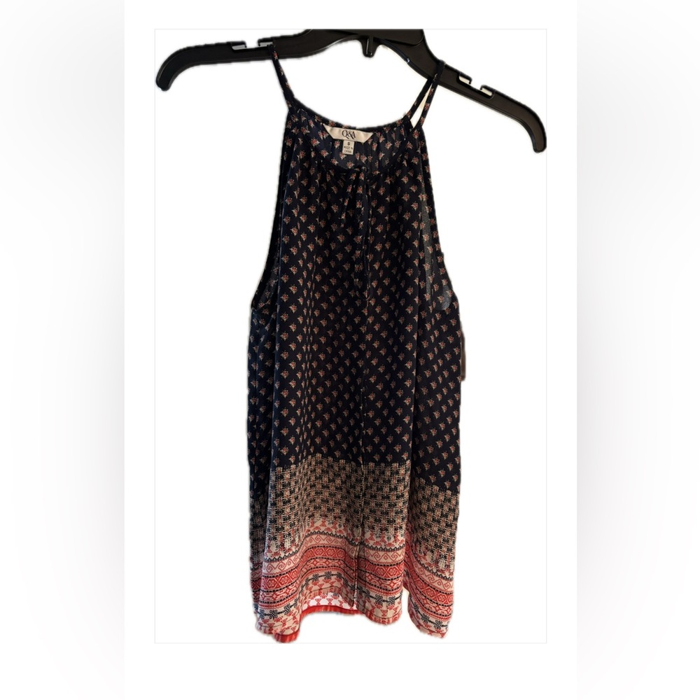 Chic Navy and Red Patterned Camisole